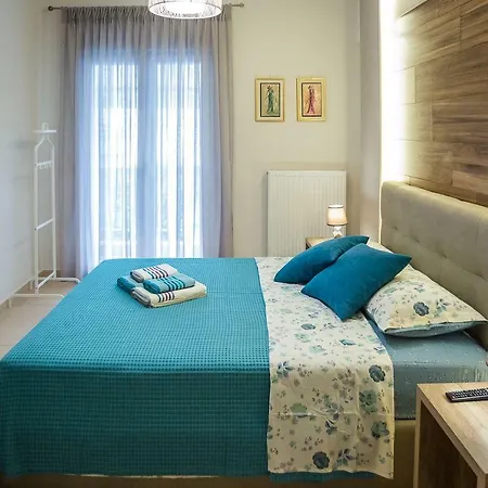 Vasilis & Loukia Filoxenia Apartment *